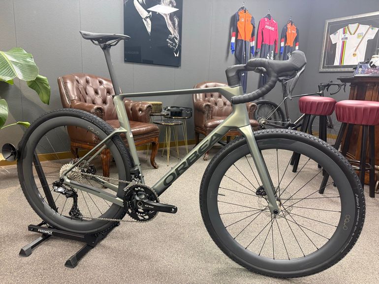 Used Orbea TERRA RACE M20iLTD 2026 2026 Road & Gravel, Green — image 1 of 4