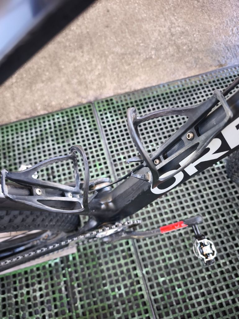 Used Orbea ALMA M25 2019 Frameset 2019 Mountainbike, Black, 27.5, 29 — image 10 of 15
