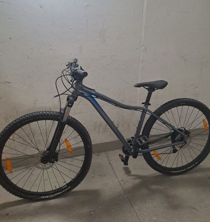 Brugt Cannondale Trail Women's 4 2023 2023 Mountainbike — billede 1 af 3