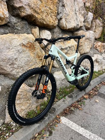 Used Orbea RISE M-TEAM 2022 2022 Mountainbike, Weiß, 29 — image 6 of 6