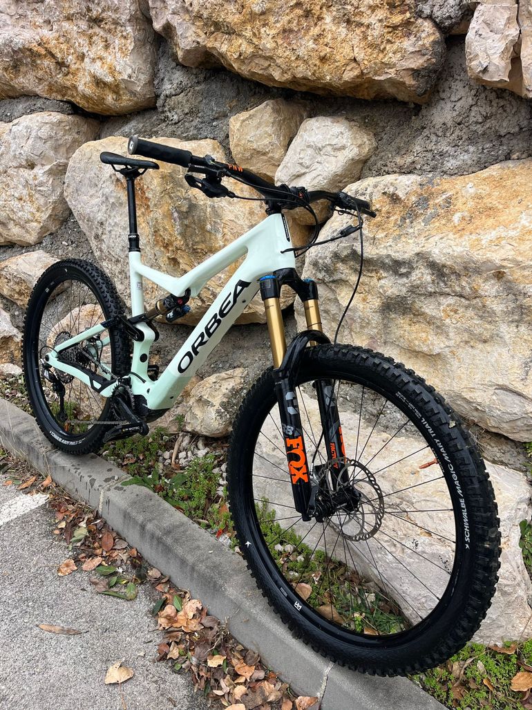 Used Orbea RISE M-TEAM 2022 2022 Mountainbike, Weiß, 29 — image 4 of 6