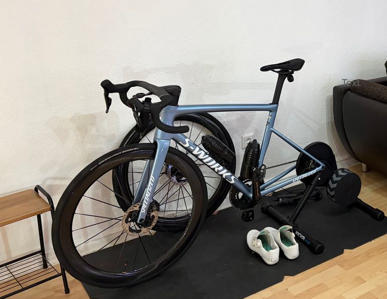 Used Specialized S-Works Tarmac SL8 - Shimano Dura-Ace Di2 2025 2025 Road & Gravel, Blue — image 3 of 3