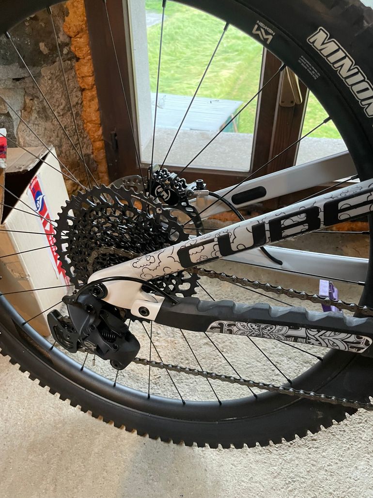 Used CUBE STEREO ONE55 C:62, RACE 29 2025 2025 Mountainbike, White, 29 — image 2 of 8