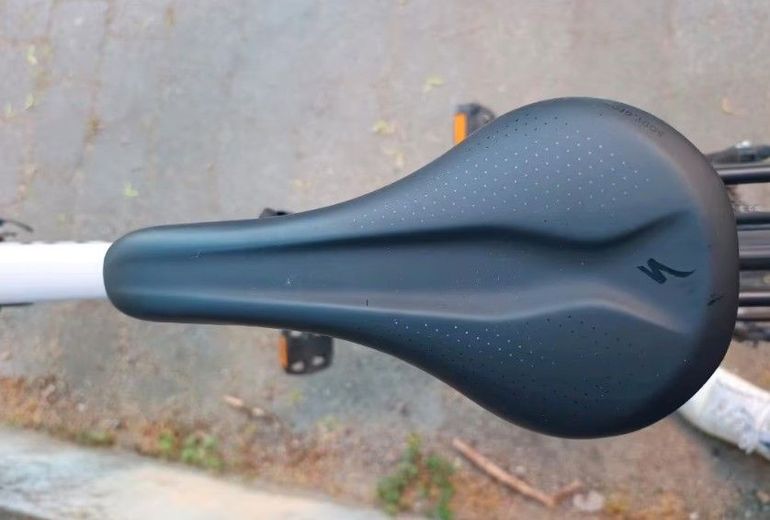 Used Specialized Sirrus X 3.0 2024 2024 Urban, Purple — image 2 of 5