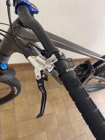 Used Ghost RIOT AM CF FULL PARTY 2025 2025 Mountainbike — image 3 of 12