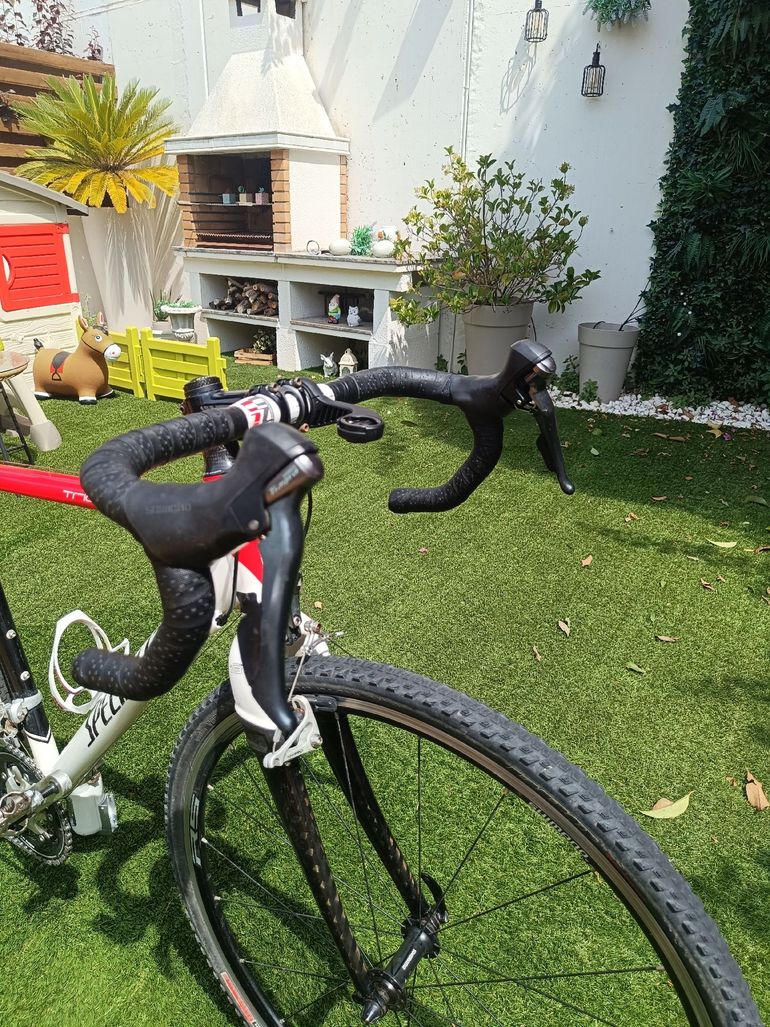 Used Specialized Tricross Expert 2010 2010 Road & Gravel, Rot — image 7 of 10