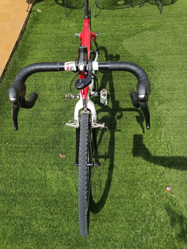 Used Specialized Tricross Expert 2010 2010 Road & Gravel, Rot — image 9 of 10