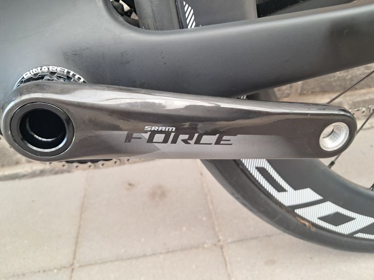 Used Pinarello F7 SRAM FORCE AXS D1 2023 Road & Gravel, Negro — image 4 of 10