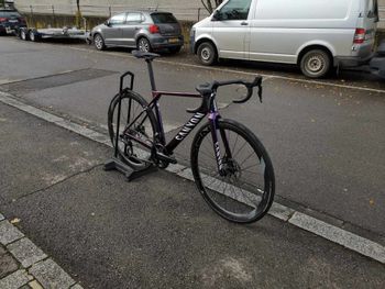 Used Canyon Canyon Ultimate CFR Team Replica 2023/24 2023 Road & Gravel, Purple — image 8 of 13