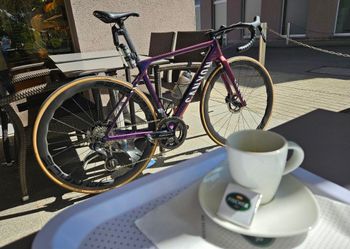 Used Canyon Canyon Ultimate CFR Team Replica 2023/24 2023 Road & Gravel, Purple — image 12 of 13