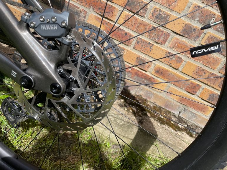 Used Specialized Stumpjumper 15 Expert 2025 2025 Mountainbike, Light Gray, 29, 27.5 — image 8 of 11
