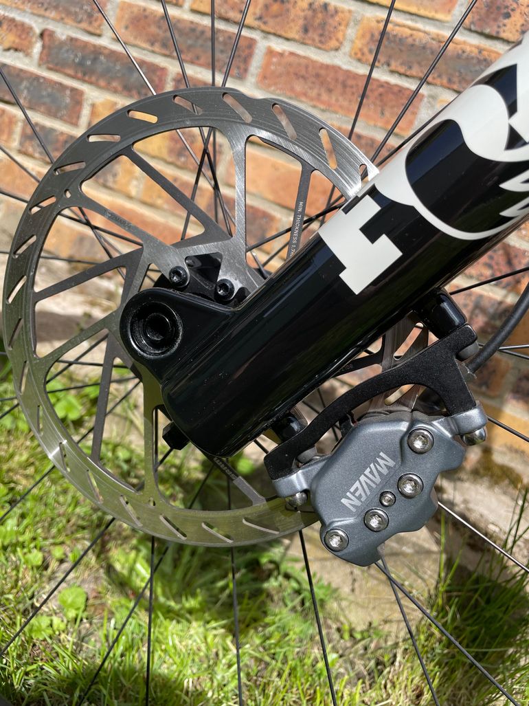 Used Specialized Stumpjumper 15 Expert 2025 2025 Mountainbike, Light Gray, 29, 27.5 — image 7 of 11