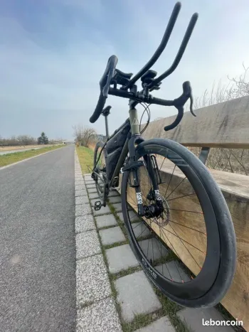 Used Victoire Distance 45 Victoire Campagnolo Ekar Duke Baccara 42 SLS2 2021 Road & Gravel — image 4 of 8
