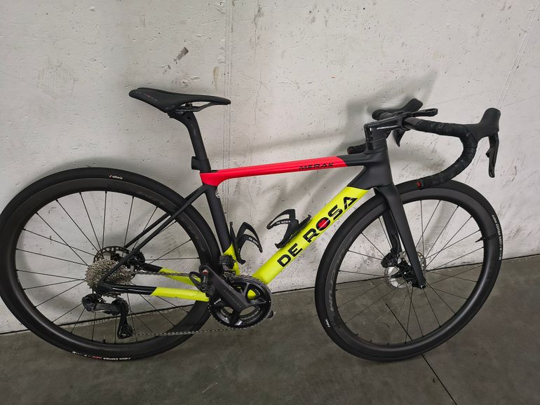 Used De Rosa Merak Ultegra Di2 Carbon 2024 2024 Road & Gravel — image 1 of 11