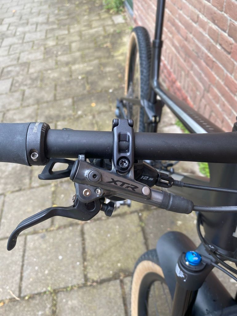 Used BMC Fourstroke 01 LT ONE 2021 2021 Mountainbike — image 5 of 17