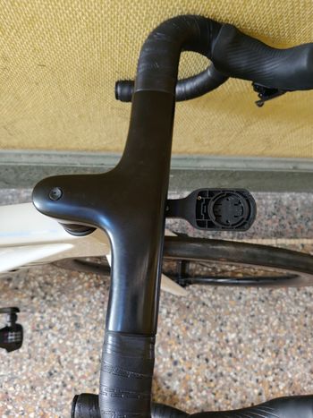 Used Canyon Ultimate CF SL 7 AXS 2023 2023 Road & Gravel, Black — image 3 of 5