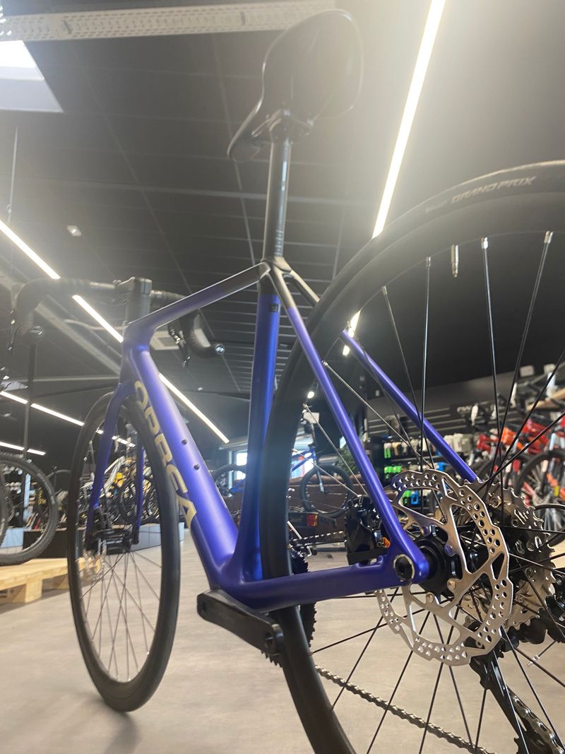 Tweedehands Orbea ORCA M30 2026 2026 Road & Gravel — afbeelding 4 van 5