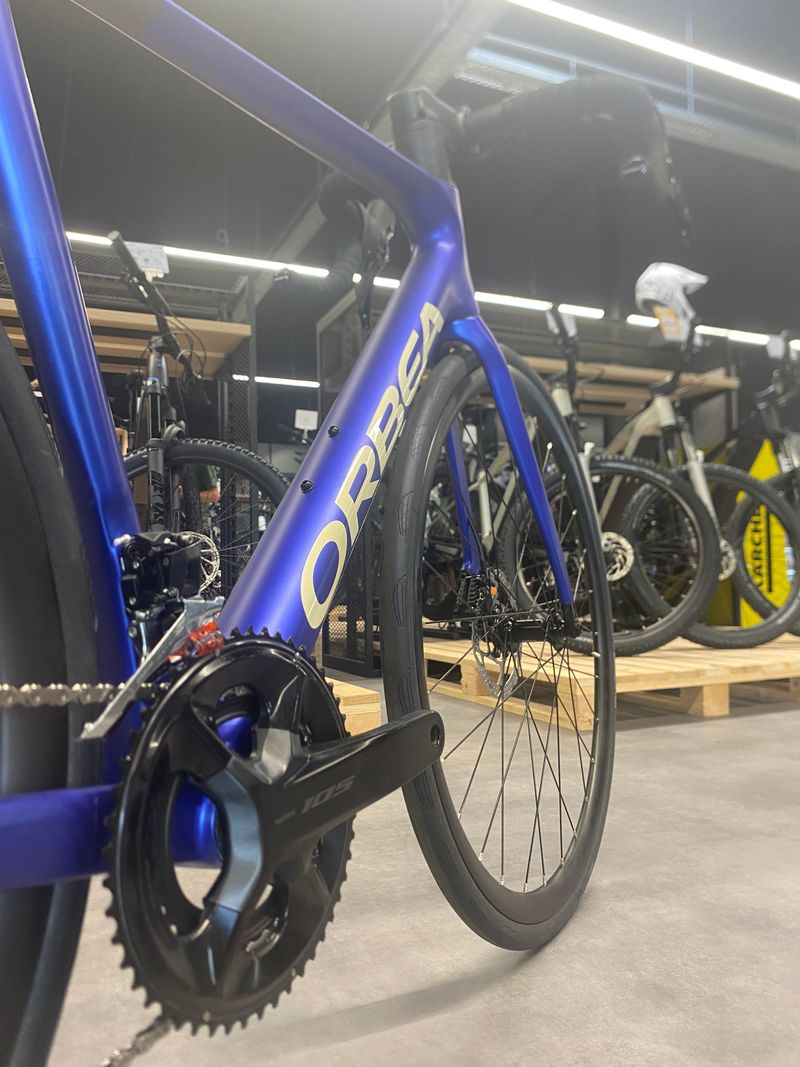 Tweedehands Orbea ORCA M30 2026 2026 Road & Gravel — afbeelding 2 van 5