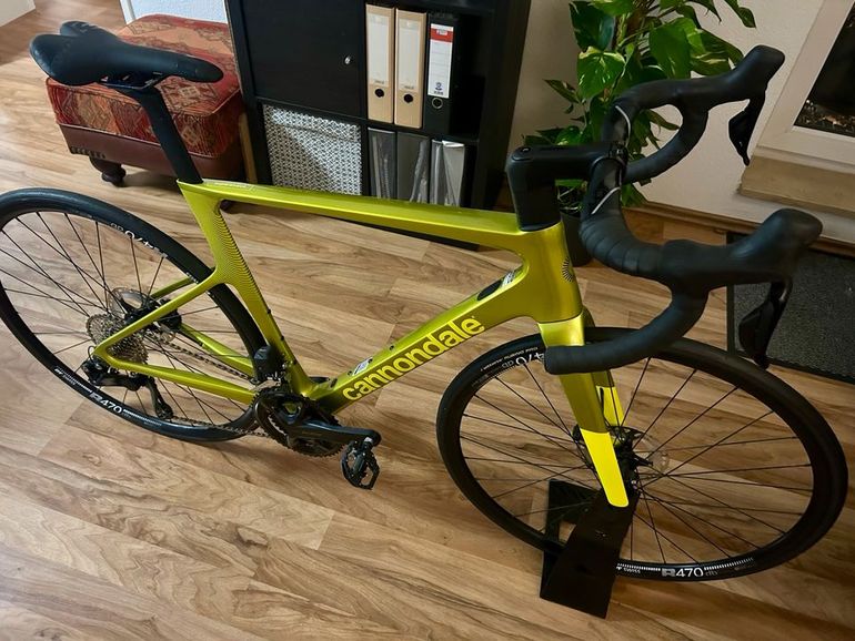 Used Cannondale Cannondale SuperSix Evo 3 Shimano 105 Di2 2023 Road & Gravel, Green — image 1 of 3