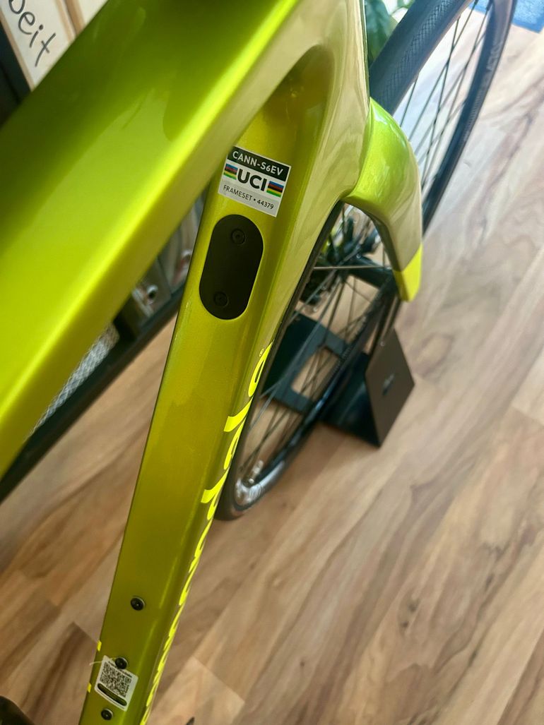 Used Cannondale SuperSix Evo 3 Shimano 105 Di2 2023 Road & Gravel, Green — image 5 of 5