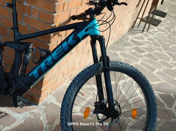 Used Trek Rail Shimano Deore XT 2023 Mountainbike, Black — image 3 of 4
