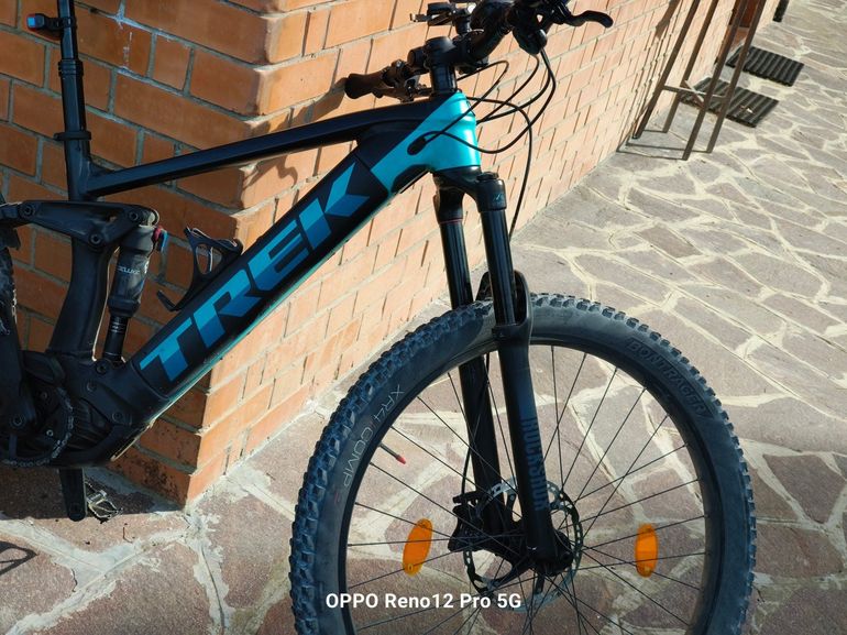 Used Trek Rail Shimano Deore XT 2023 Mountainbike, Black — image 3 of 4