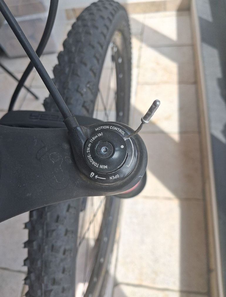 Used Canyon Exceed CF SL 6.0 2019 2019 Mountainbike — image 4 of 7