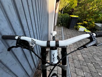 Used YT YT Custom SRAM XX1 Eagle AXS 2018 Mountainbike, Blau — image 4 of 5