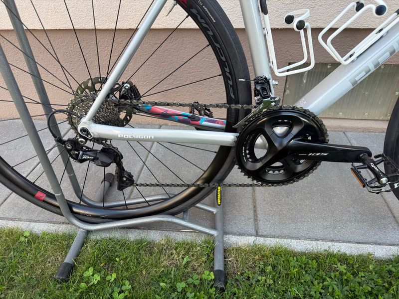 Used Polygon Strattos S5 Disc 2023 2023 Road & Gravel, White — image 4 of 9