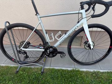Used Polygon Strattos S5 Disc 2023 2023 Road & Gravel, White — image 3 of 9