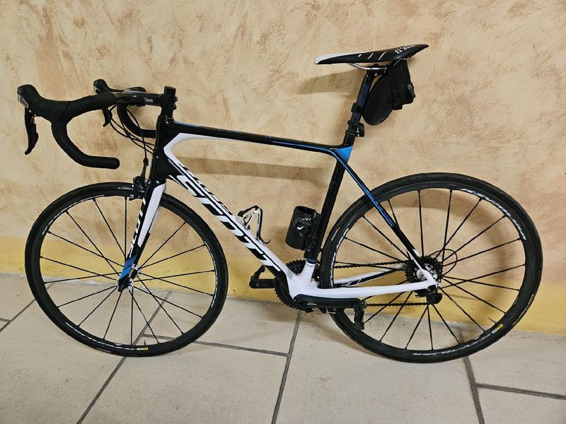 Used Scott Solace 20 disc 2017 2016 Road & Gravel, Black — image 2 of 5