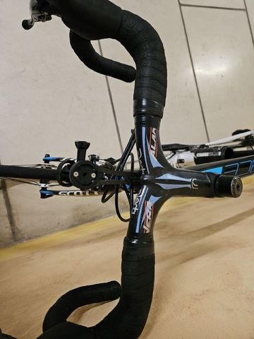 Used Scott Solace 20 disc 2017 2016 Road & Gravel, Black — image 4 of 5