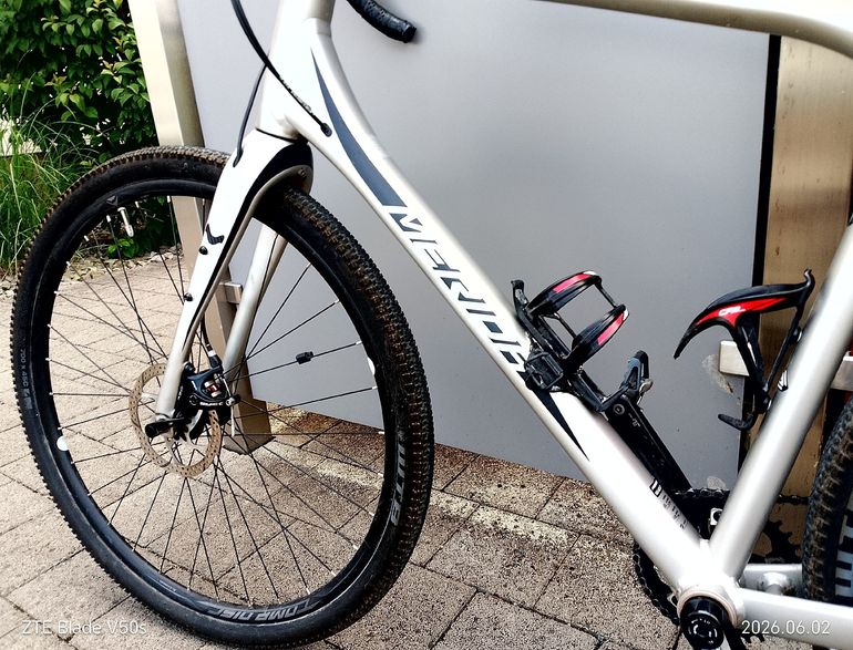 Used Merida SILEX 300 2020 2020 Road & Gravel, Light Gray — image 6 of 11