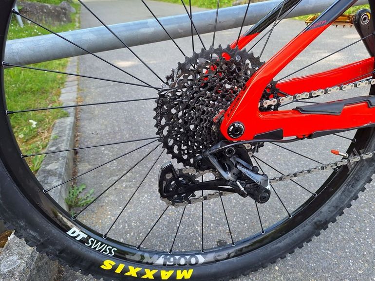 Used Mountainbike Orbea Occam TR M 10 Mountainbike Orbea Occam TR M 10 Custom Shimano Ultegra Di2 2025 Road & Gravel, Black — image 3 of 10