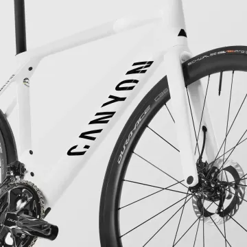 Brugt Canyon Ultimate CF SLX 9 Di2 2025 2025 Road & Gravel — billede 1 af 5