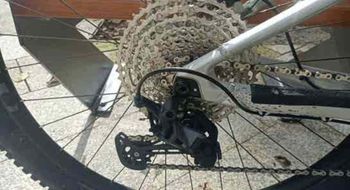 Used Orbea LAUFEY H10 2022 2022 Mountainbike, Hellgrau, 29 — image 7 of 9