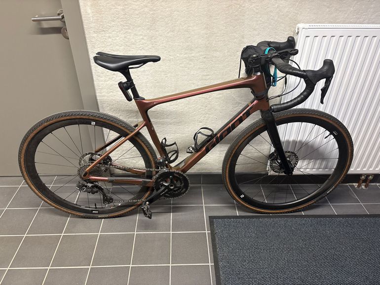 Used Giant Revolt, Advanced Pro 1 2021 2021 Road & Gravel — image 4 of 4