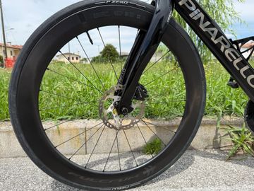 Used Pinarello X1 Shimano 105 2023 Road & Gravel, Black — image 8 of 9