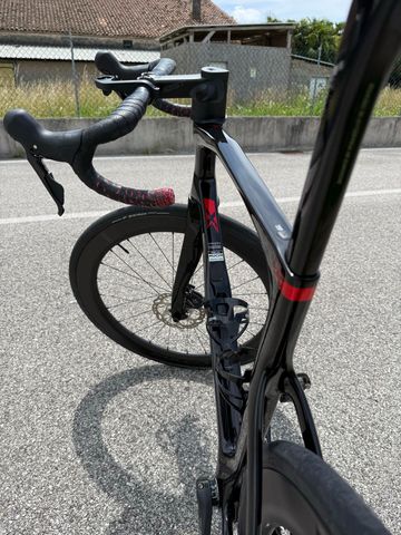 Used Pinarello X1 Shimano 105 2023 Road & Gravel, Black — image 5 of 9