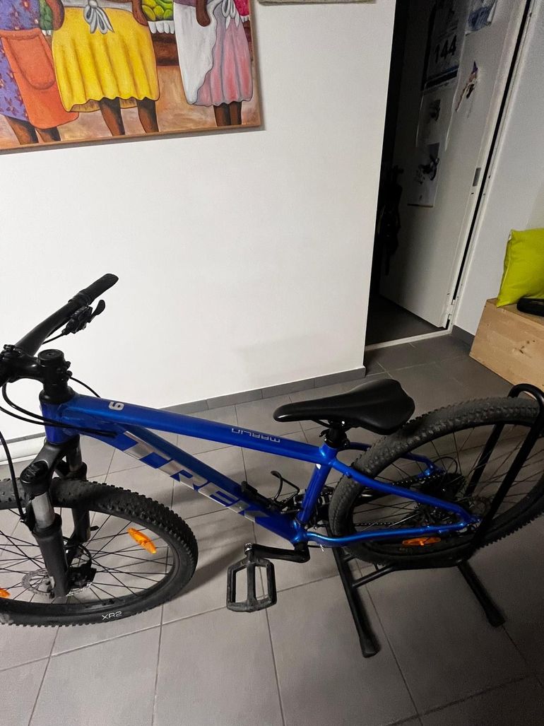 Used Trek Marlin 6 2019 2019 Mountainbike, Blau, 27.5, 29 — image 2 of 5