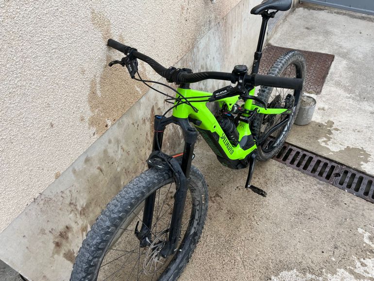 Used Specialized Turbo Levo FSR Comp 6Fattie 2017 2017 Mountainbike, Grün, 27.5 — image 2 of 6