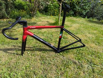 Used Colnago C68 Disc Dura-Ace Di2 Bike 2023 Frameset 2023 Road & Gravel, Red — image 2 of 5
