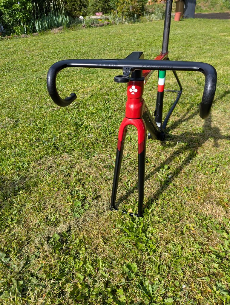 Used Colnago C68 Disc Dura-Ace Di2 Bike 2023 Frameset 2023 Road & Gravel, Red — image 5 of 5
