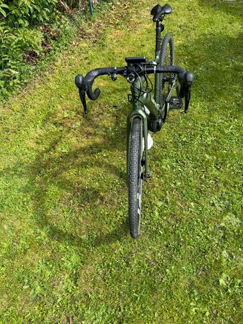 Used Giant Revolt E+ Pro 2020 2020 Road & Gravel — image 2 of 7