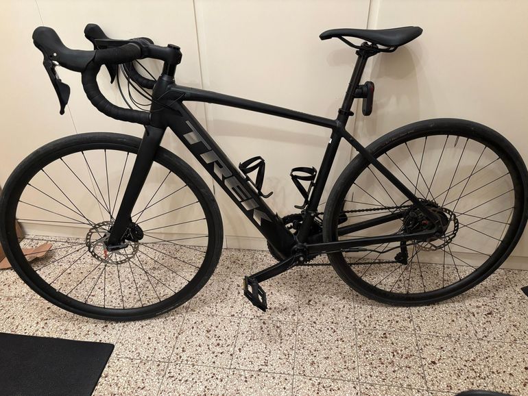 Used Trek Domane+ AL 5 2023 2023 Road & Gravel, Schwarz — image 2 of 6