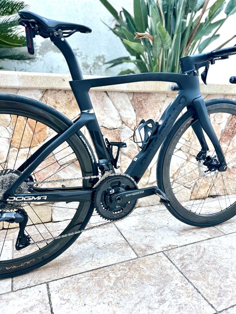 Used Pinarello DOGMA F SUPER RECORD 13 2025 2025 Road & Gravel — image 1 of 3