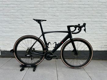 Tweedehands De Rosa Idol 2024 SRAM Force ETap AXS 2024 Road & Gravel — afbeelding 2 van 4