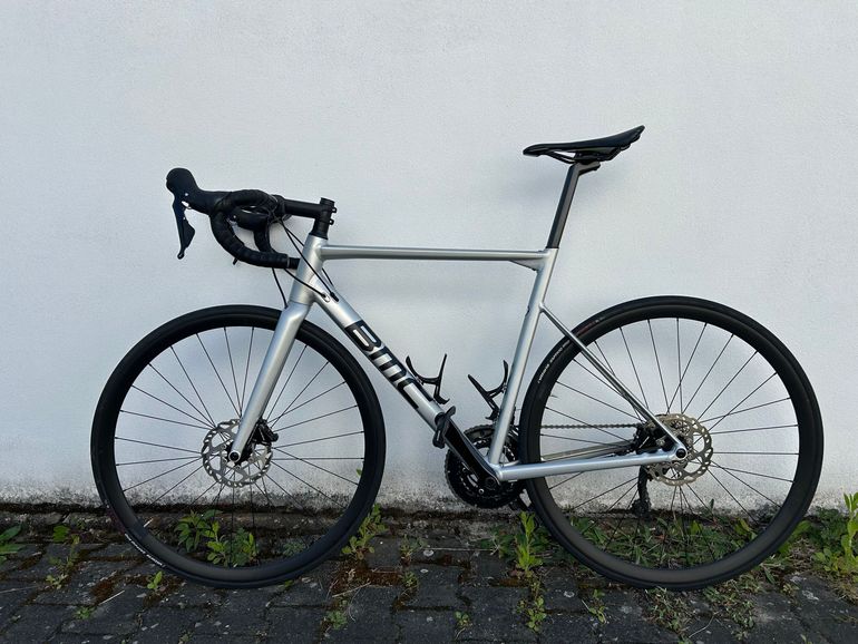 Used BMC Teammachine ALR TWO 2022 2022 Road & Gravel, Hellgrau — image 2 of 4