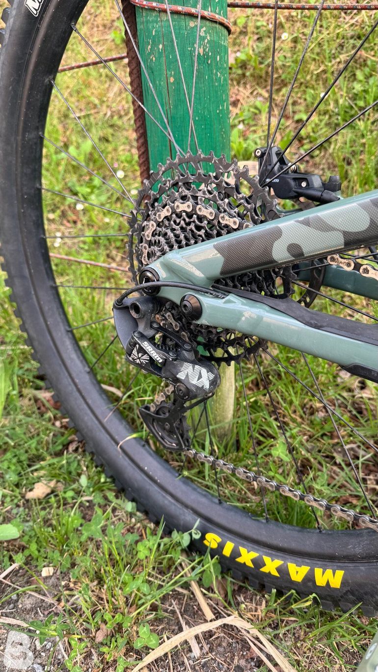 Used Specialized Stumpjumper Comp Alloy - SRAM NX Eagle, Fox Rhyhm 2022 2022 Mountainbike, Green, 29 — image 3 of 18