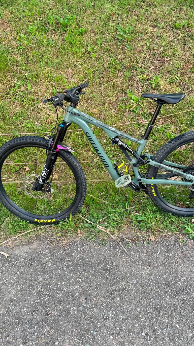 Used Specialized Stumpjumper Comp Alloy - SRAM NX Eagle, Fox Rhyhm 2022 2022 Mountainbike, Green, 29 — image 13 of 18